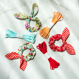 How to Make a Scrunchie Bow Using Elastic