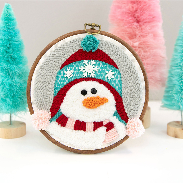 Shivering Snowman Punch Needle Kit