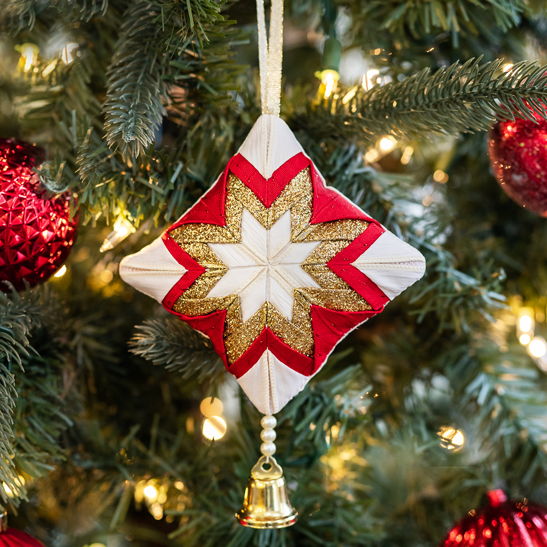 Bauble & Bling Folded Ribbon Ornament Pattern