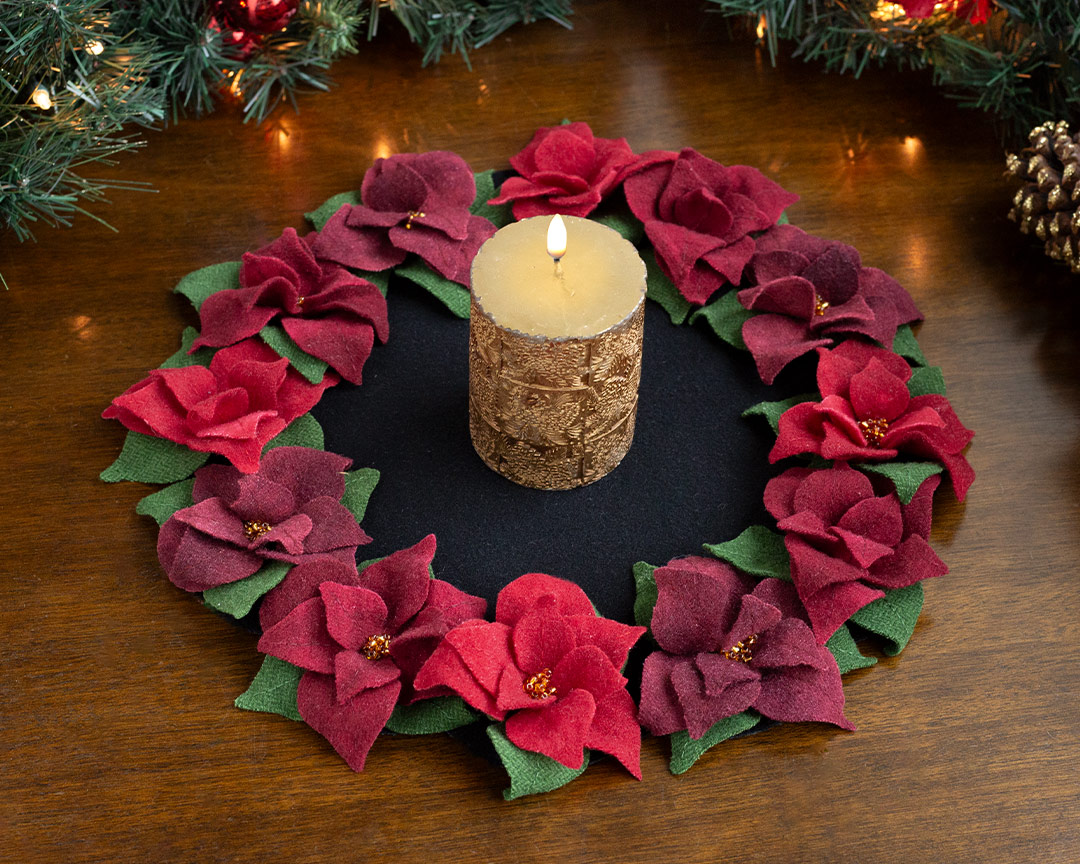 Poinsettia Wool Table Topper Kit